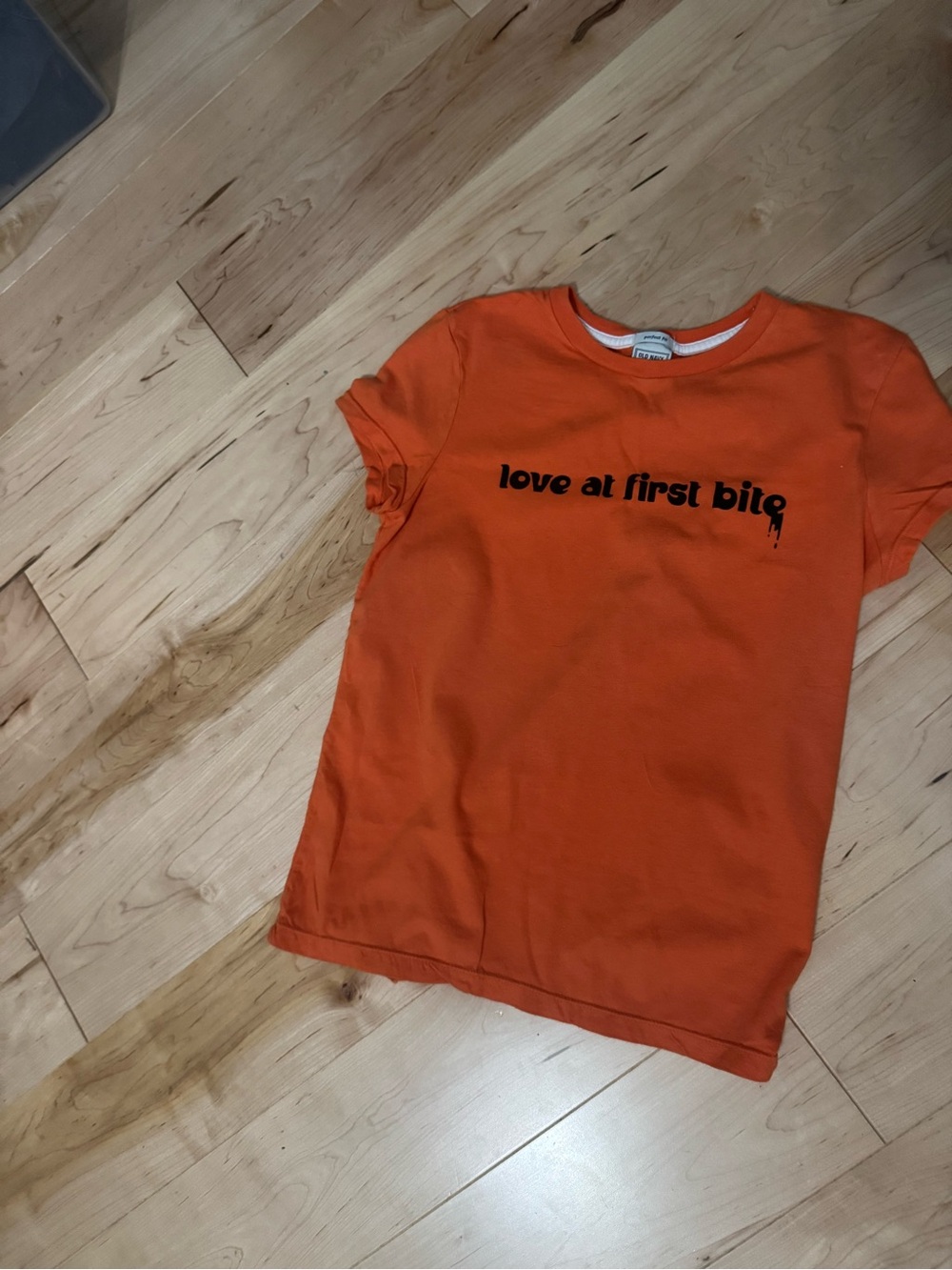 Old Navy Orange Graphic Short Sleeve Tee